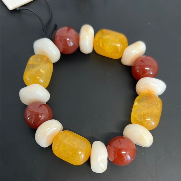 Piper K Red Agate & Dyed Quartz Beaded Bracelet - Picture 4 of 6